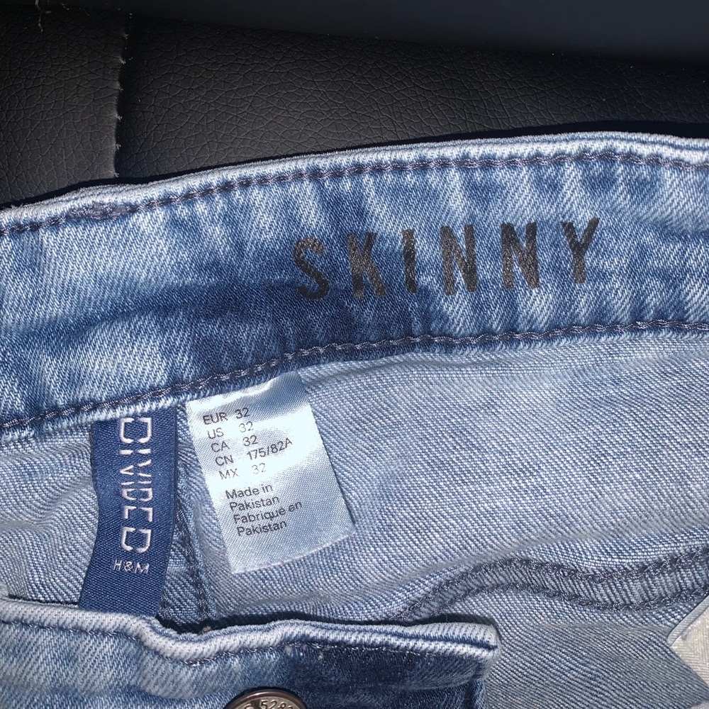 H&M skinny jeans 32